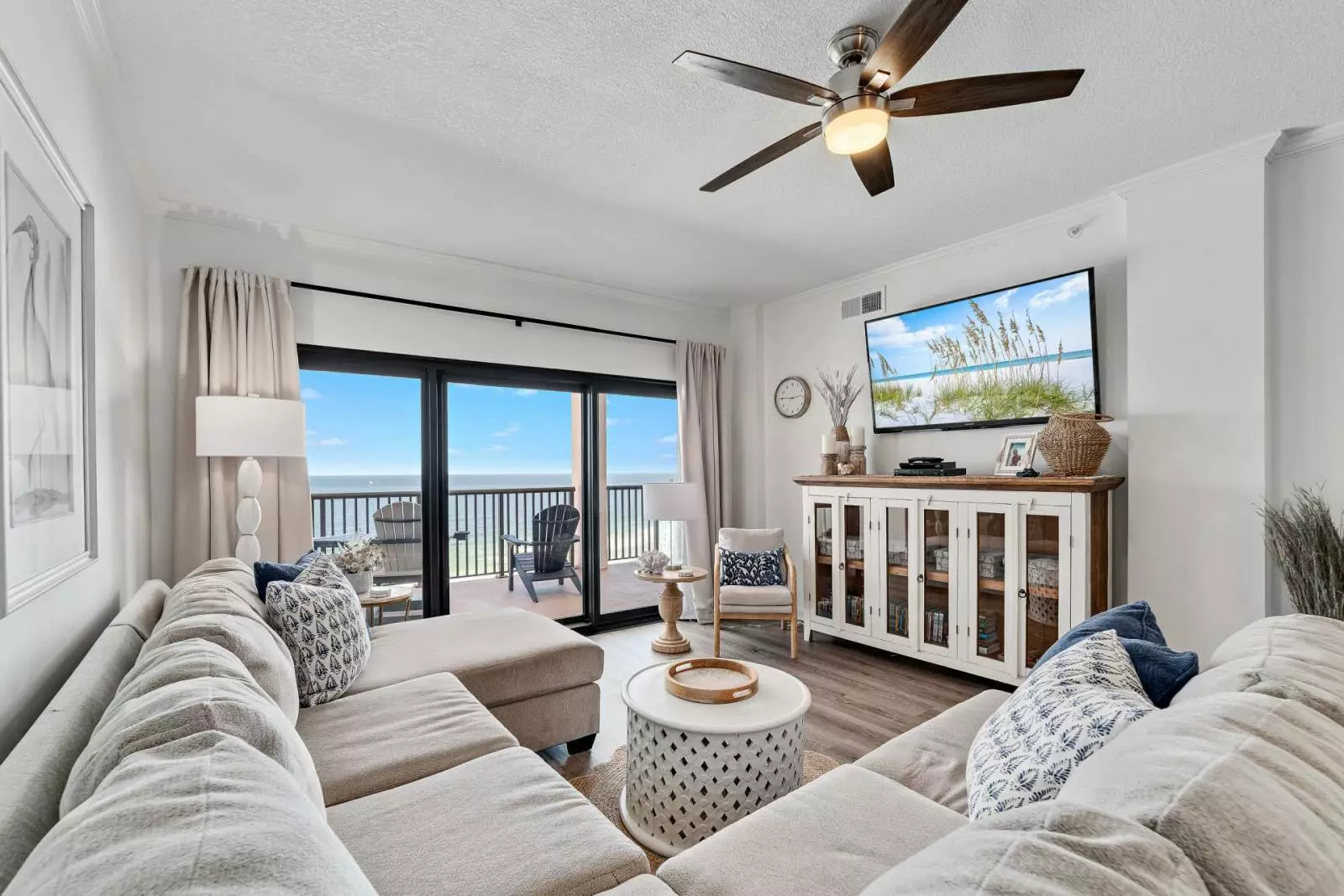 ocean view living room