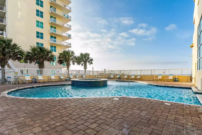 Crystal Shores West 605