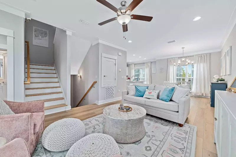 Saltwater Escape in Summer Salt