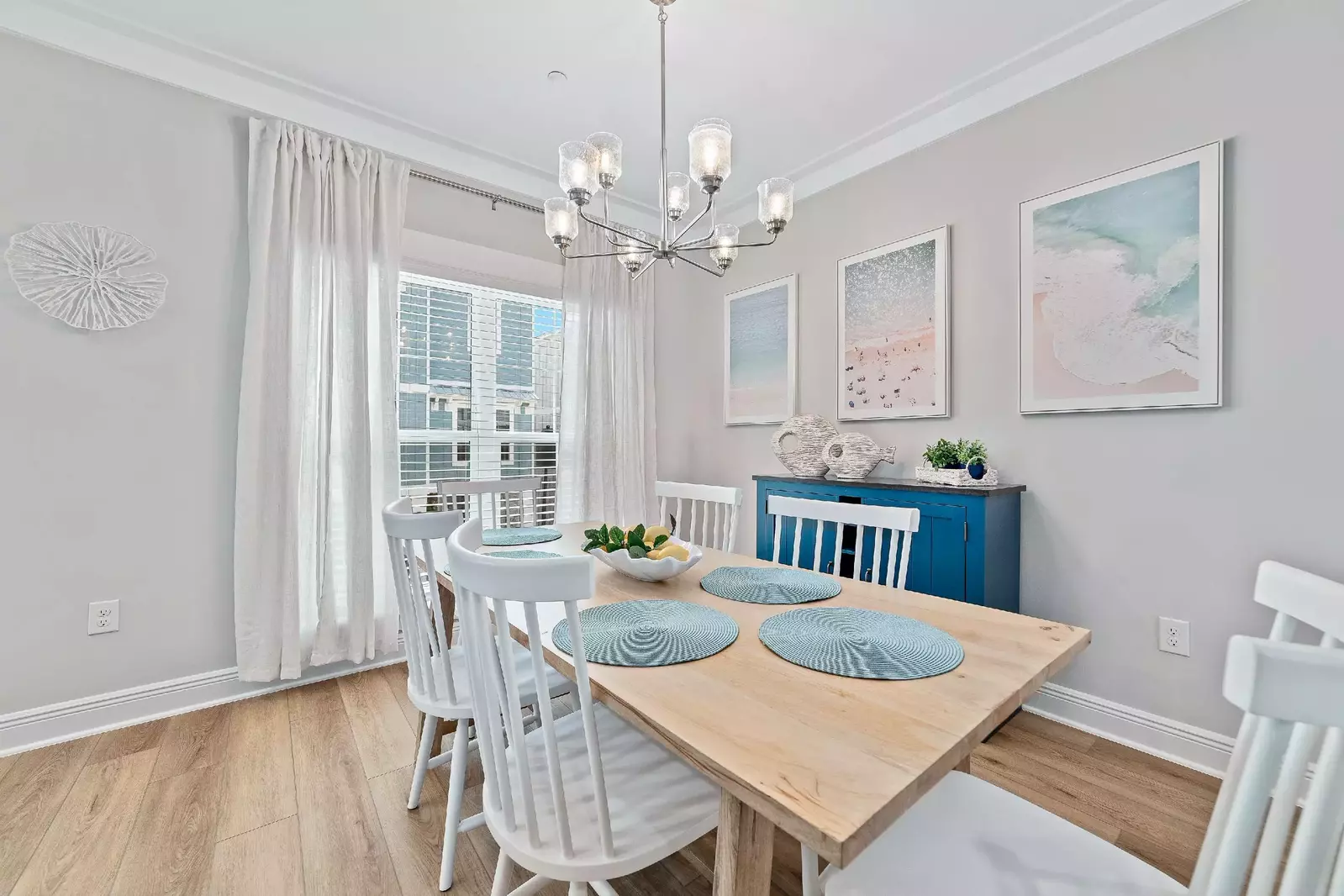 Saltwater Escape in Summer Salt