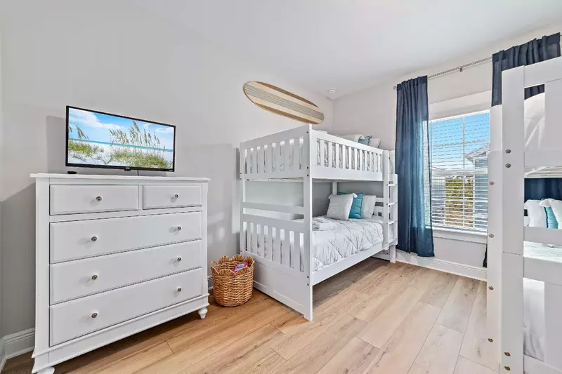 Saltwater Escape in Summer Salt