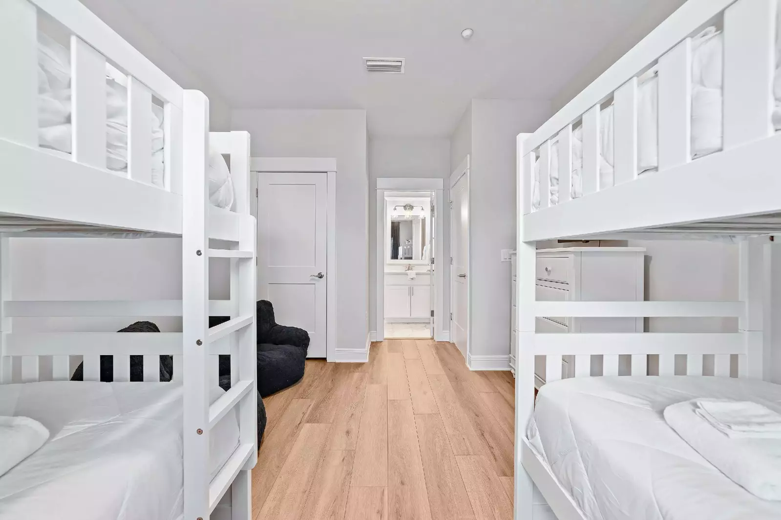 Saltwater Escape in Summer Salt