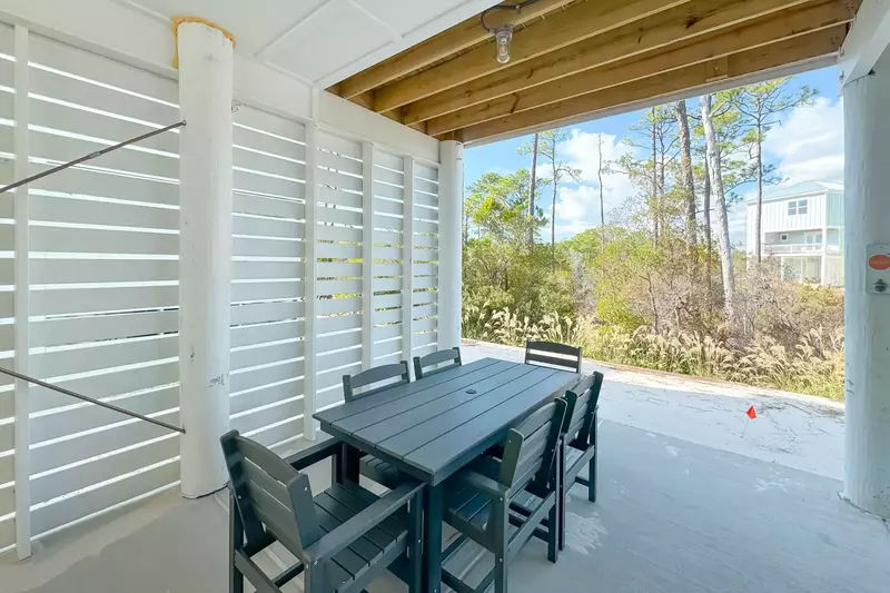 Saltwater Escape in Summer Salt