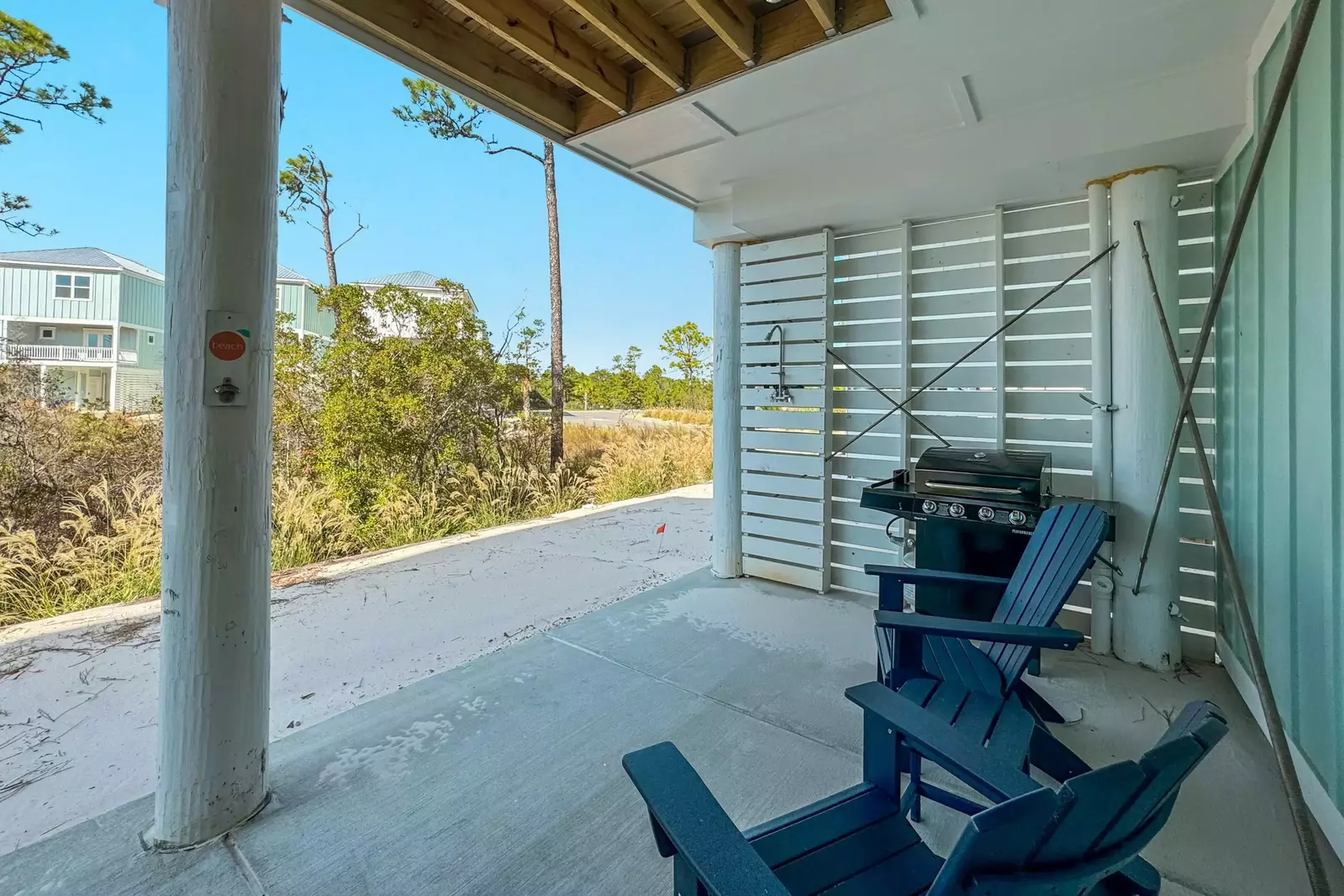 Saltwater Escape in Summer Salt