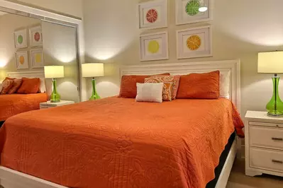 Turquoise Place C1507