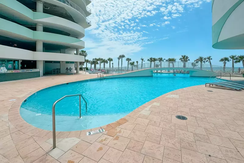 Turquoise Place C1507