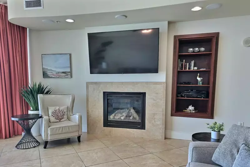 Turquoise Place C1507