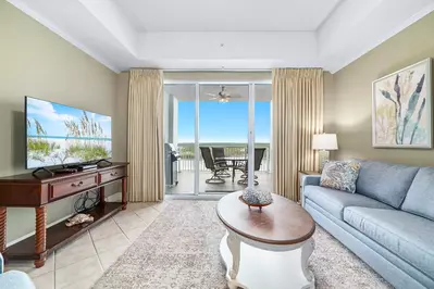 Levins Bend at The Wharf 611