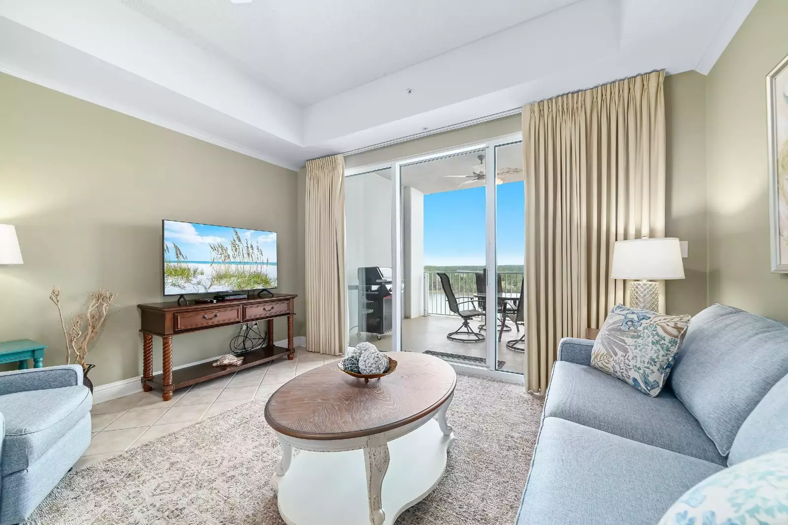 Levins Bend at The Wharf 611