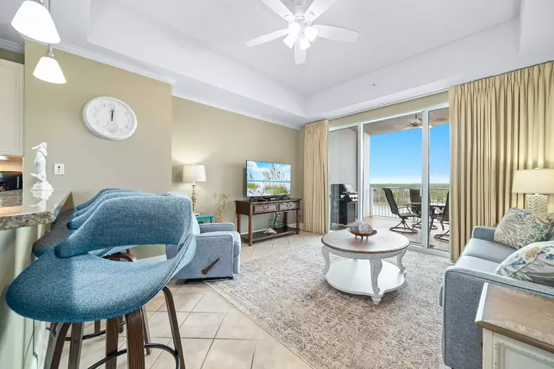 Levins Bend at The Wharf 611