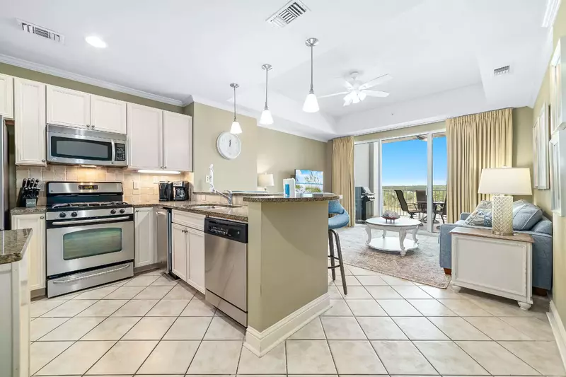 Levins Bend at The Wharf 611