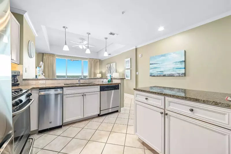 Levins Bend at The Wharf 611