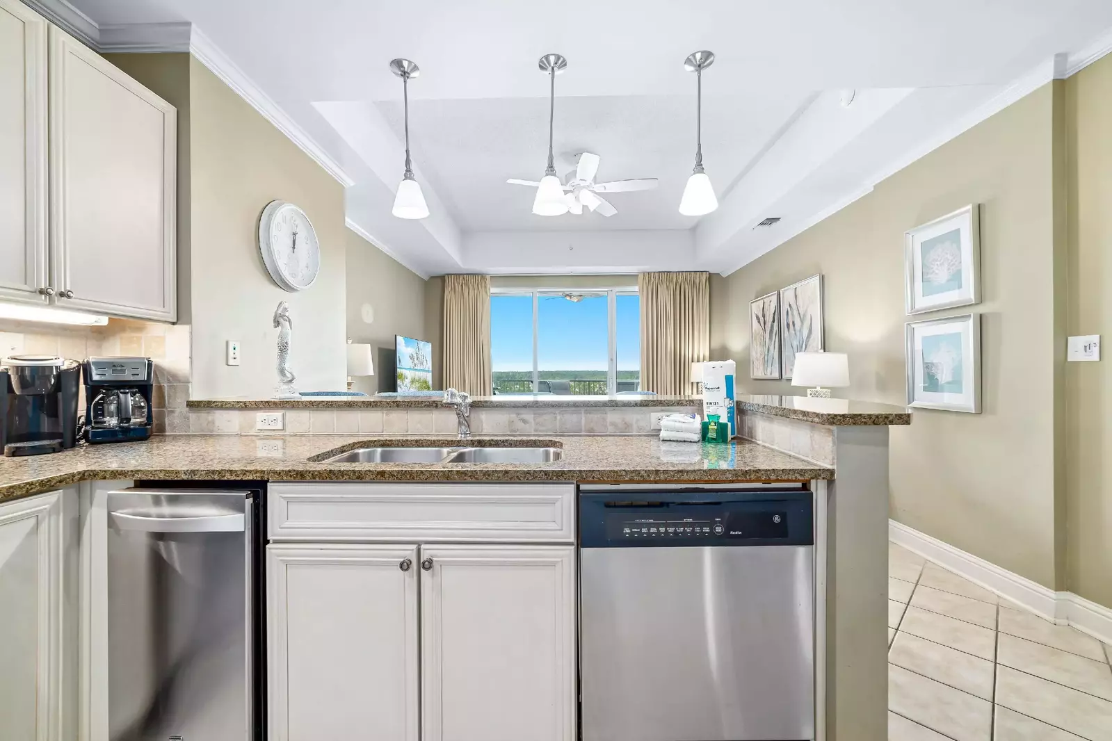 Levins Bend at The Wharf 611