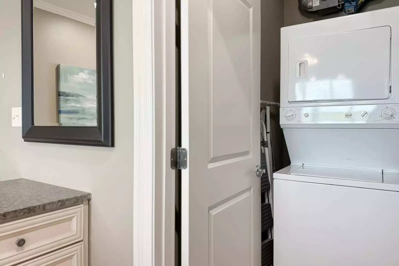 Levins Bend at The Wharf 611