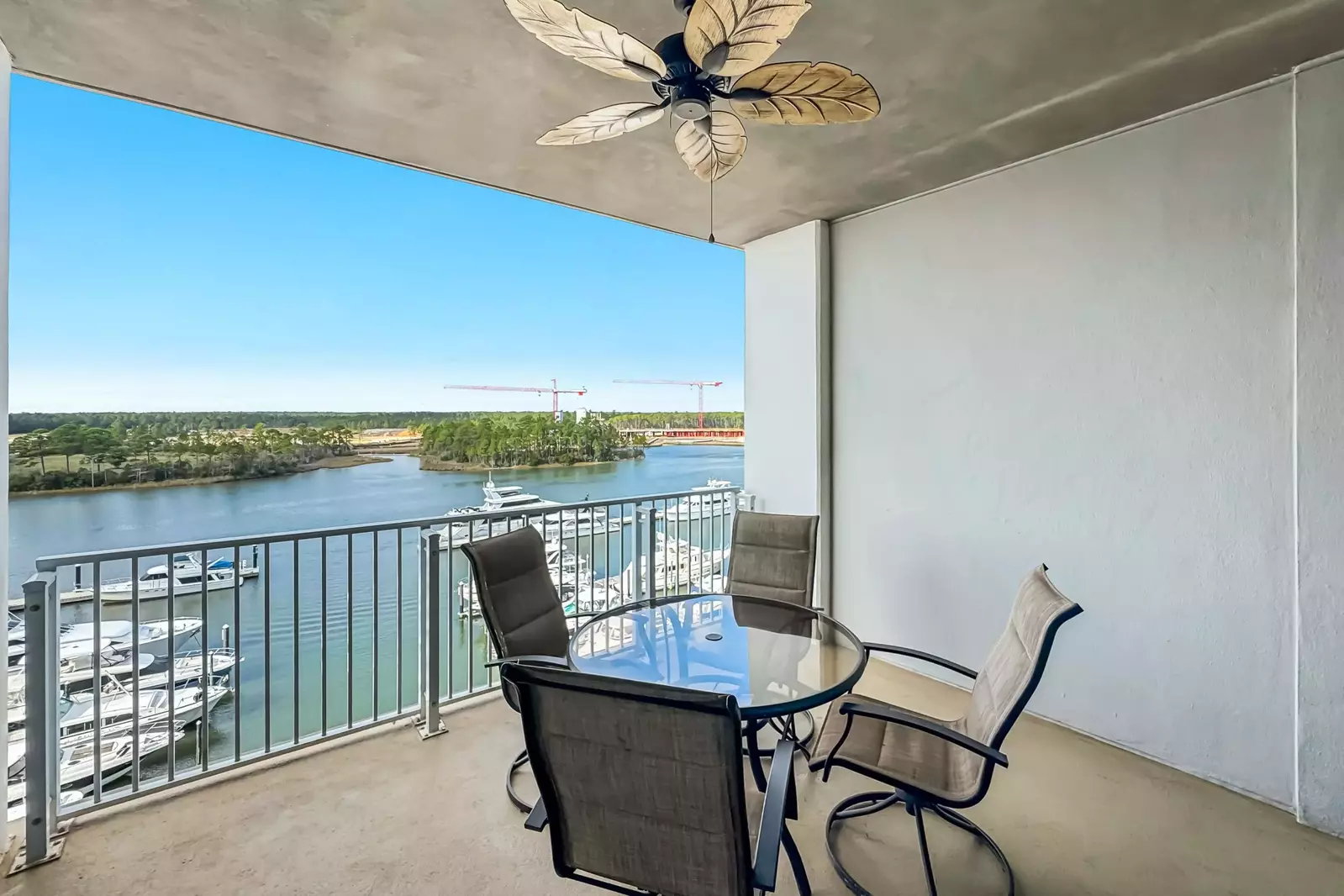 Levins Bend at The Wharf 611