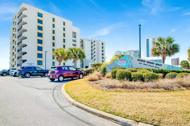 Island Winds West 775