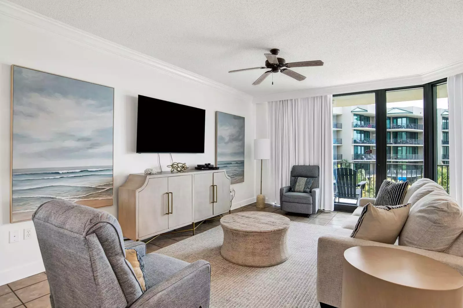 Phoenix on the Bay 1-1312