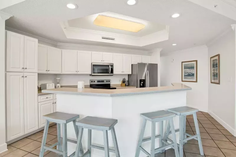 Phoenix on the Bay 1-1312