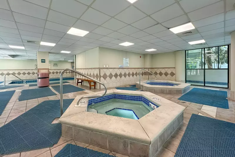 Phoenix on the Bay 1-1312