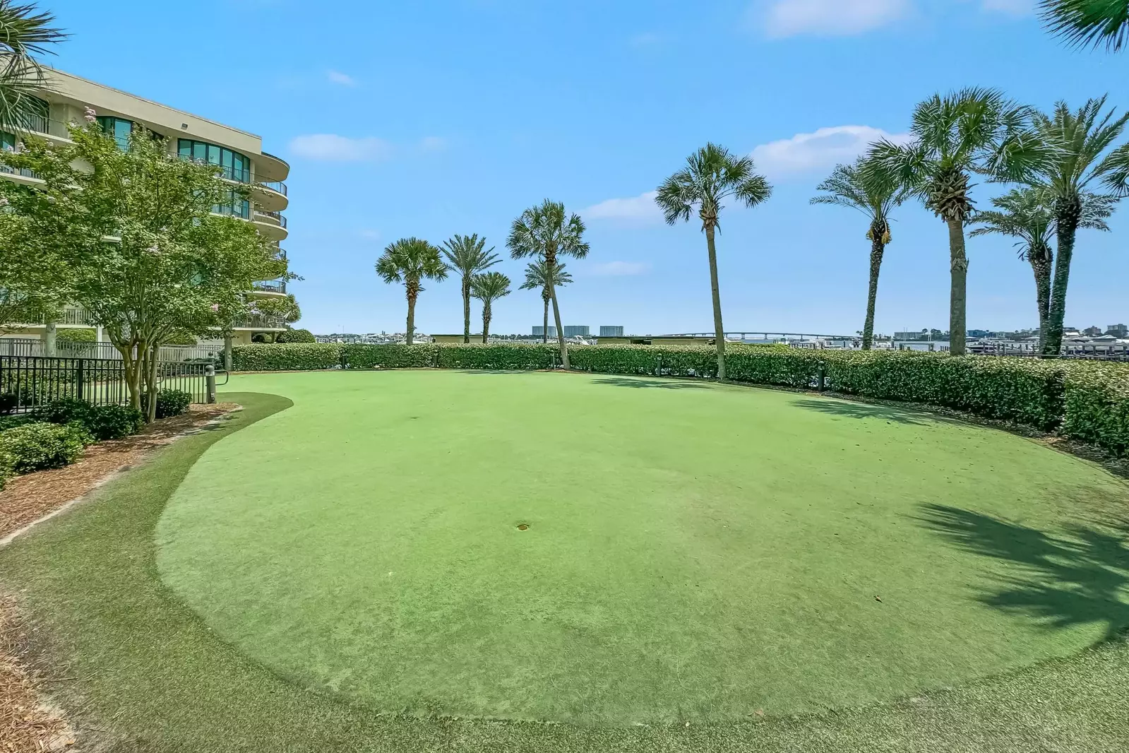 Phoenix on the Bay 1-1312