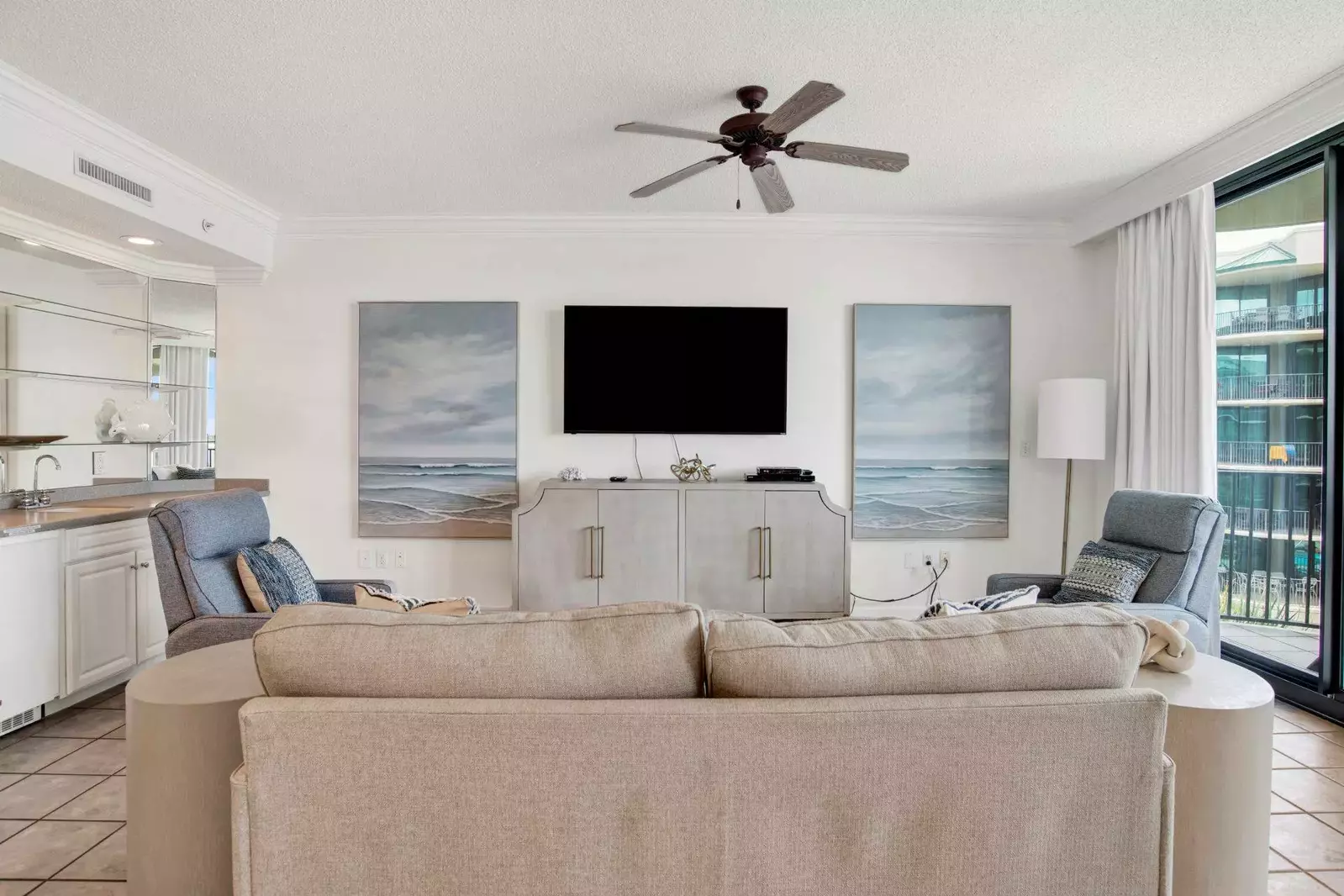 Phoenix on the Bay 1-1312