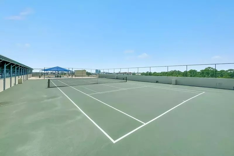 Phoenix on the Bay 1-1312