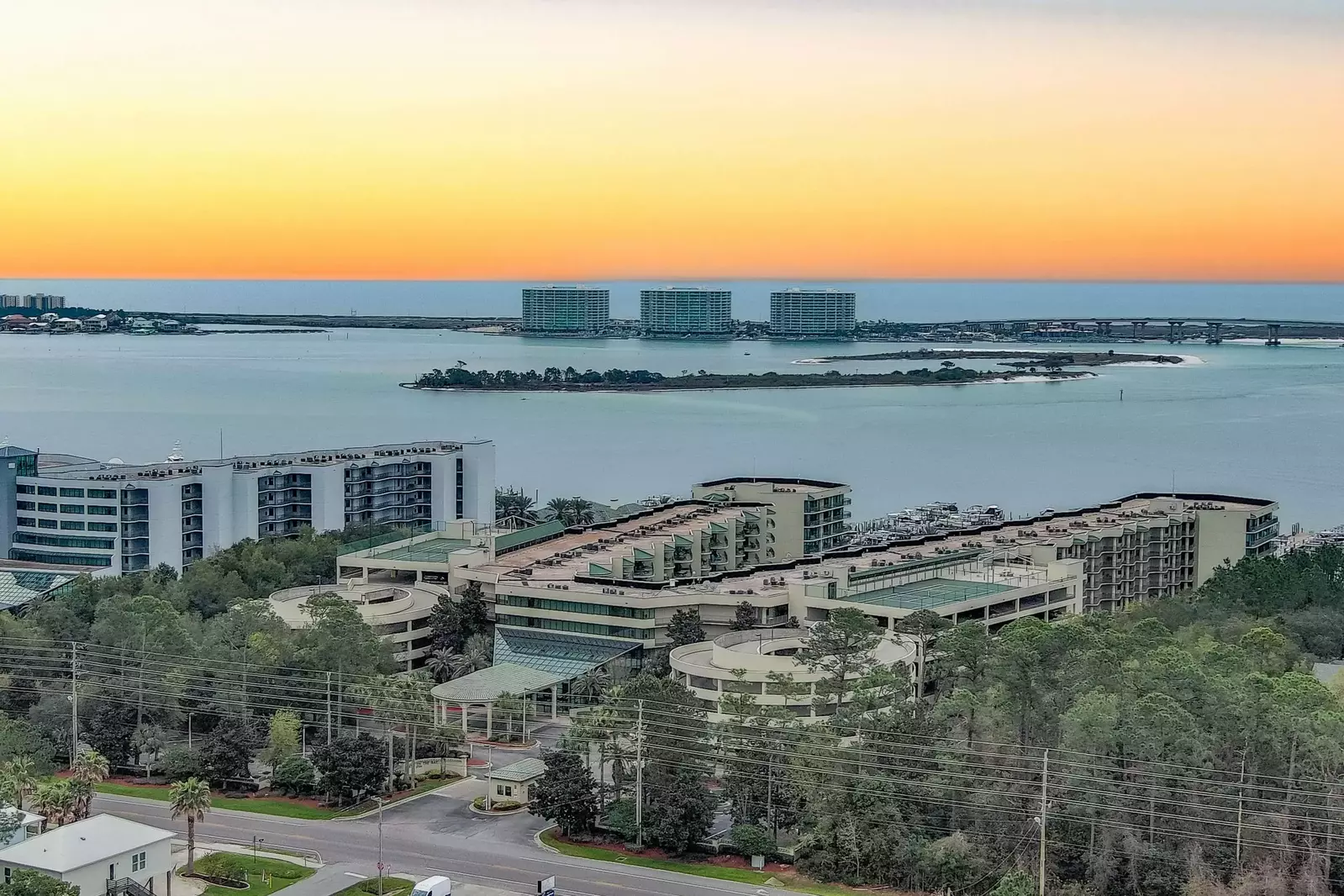 Phoenix on the Bay 1-1312