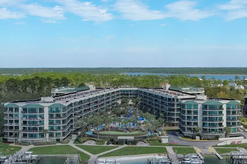 Phoenix on the Bay 1-1312