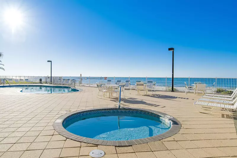 Surfside Shores 2902