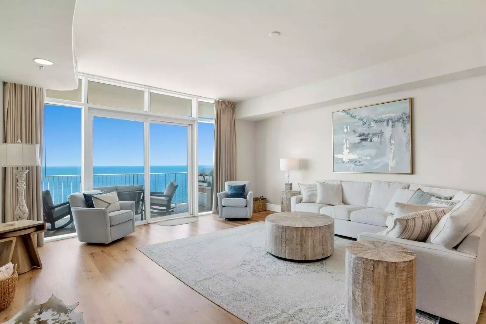 Turquoise Place C1308