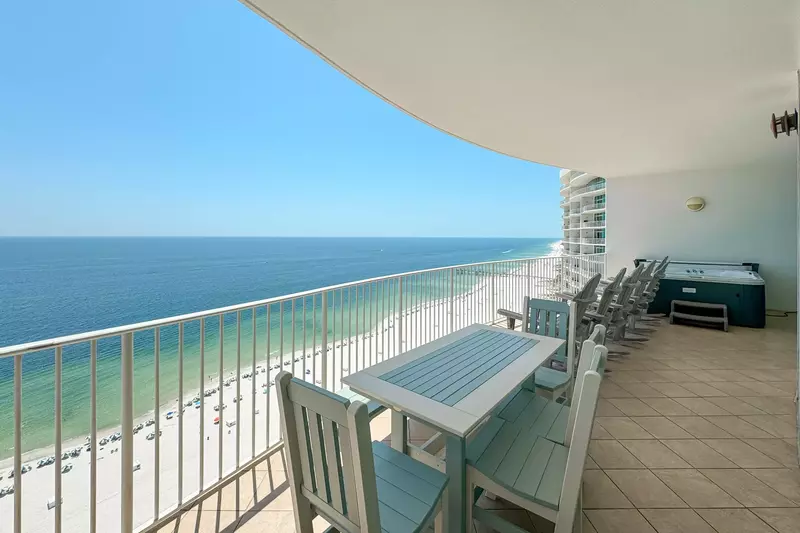 Turquoise Place C2007