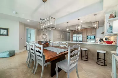 Turquoise Place C2007