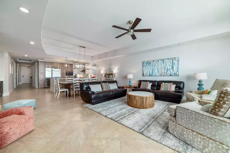 Turquoise Place C2007