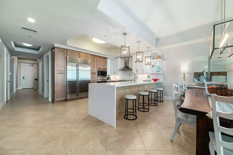 Turquoise Place C2007