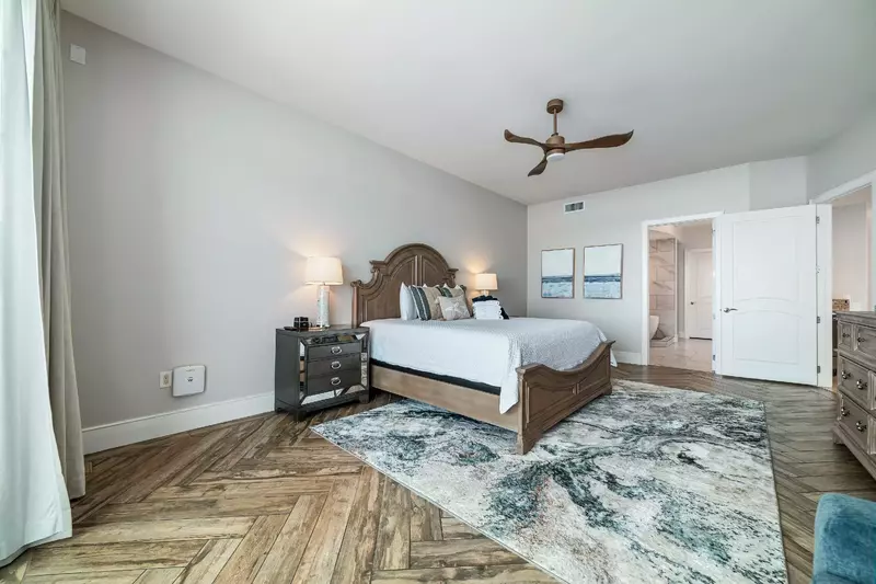 Turquoise Place C2007