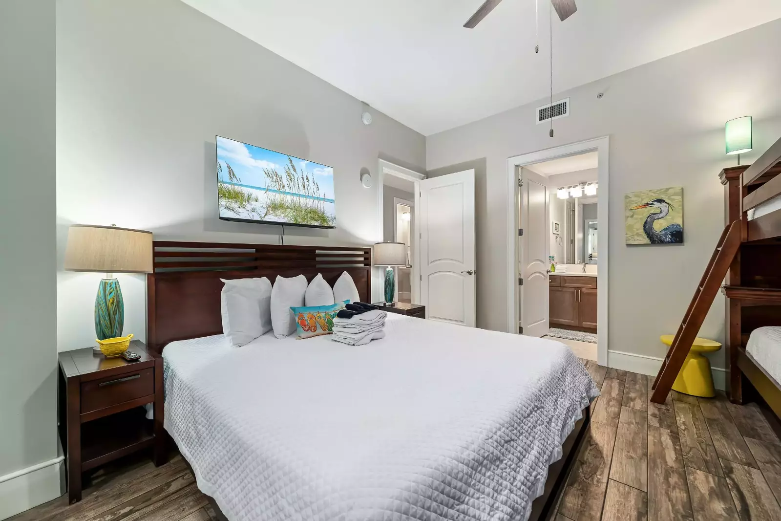 Turquoise Place C2007