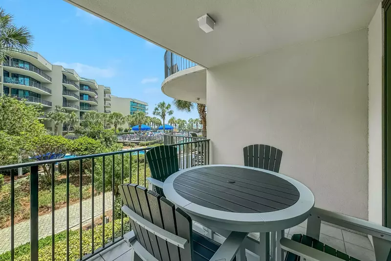 Phoenix on the Bay 1-1114