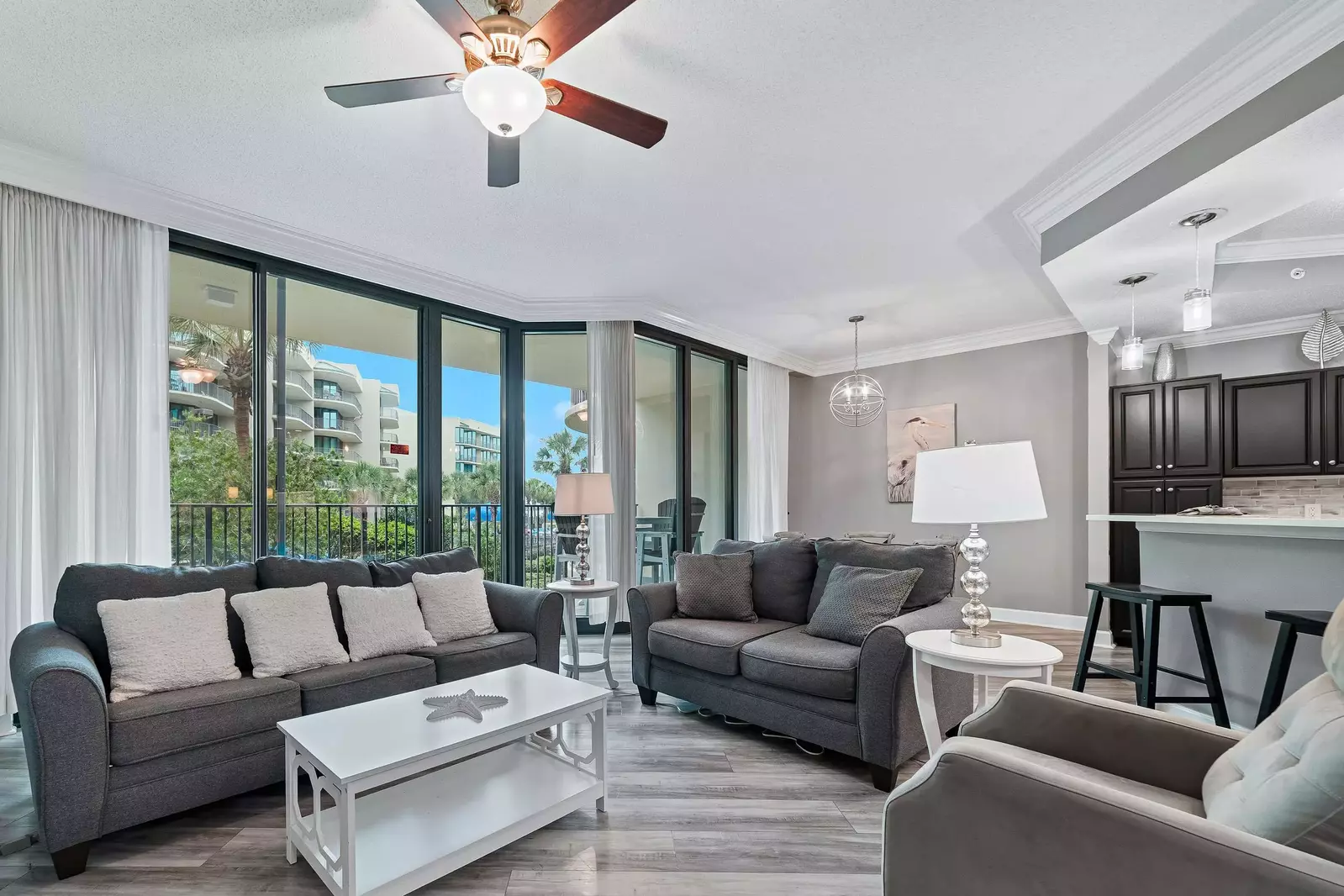 Phoenix on the Bay 1-1114