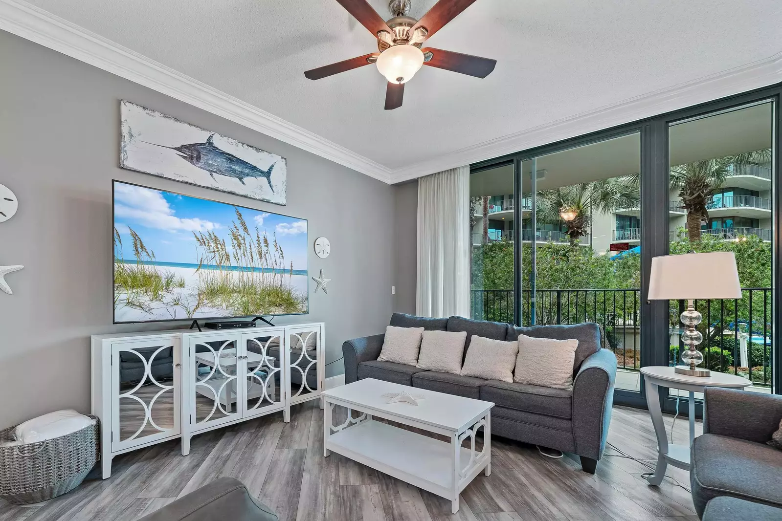 Phoenix on the Bay 1-1114