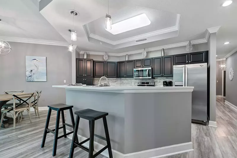 Phoenix on the Bay 1-1114