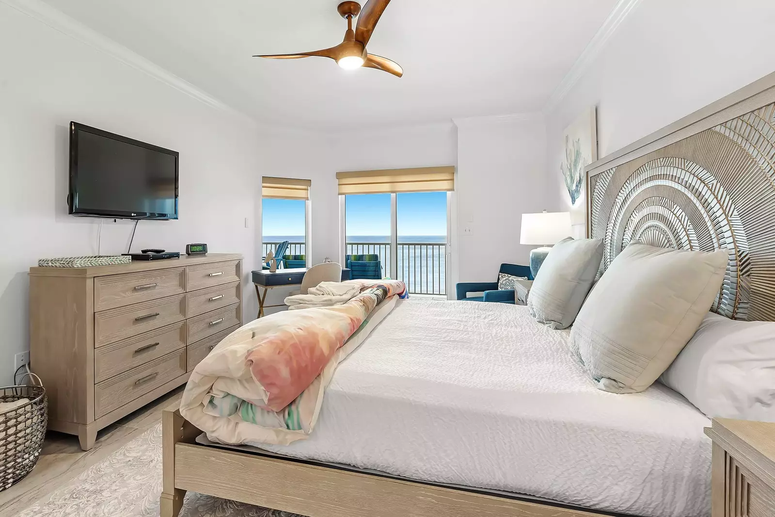 Admirals Quarters 1103