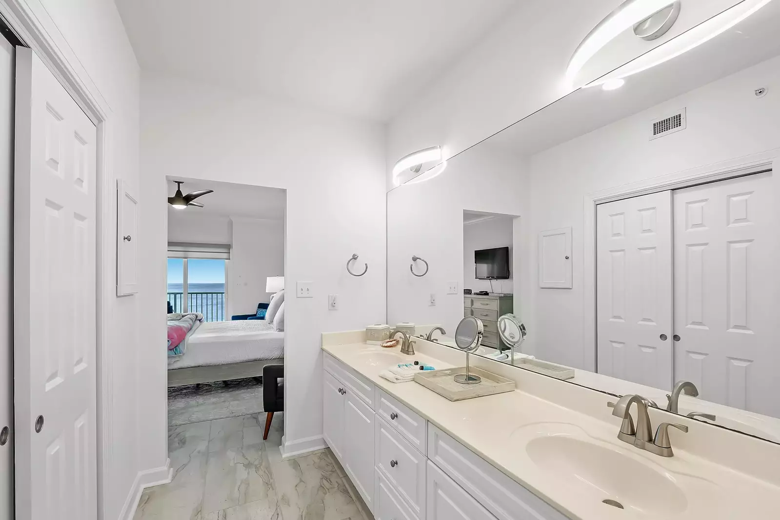 Admirals Quarters 1103