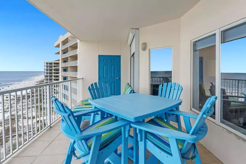 Admirals Quarters 1103