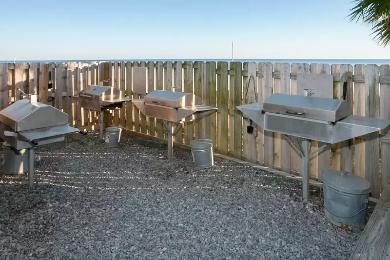 Admirals Quarters 1103