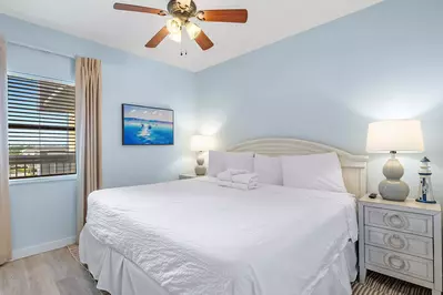 Romar Place 403