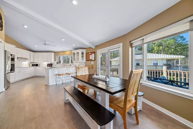 Round House Retreat on the Bay