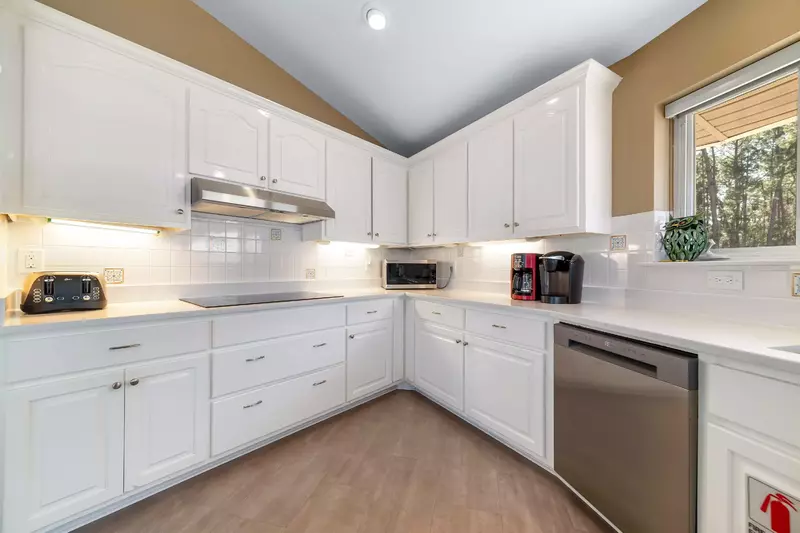 Round House Retreat on the Bay