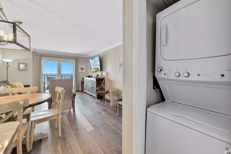 Surfside Shores 1306