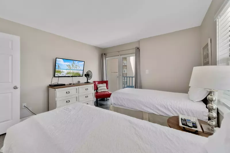 Surfside Shores 1306