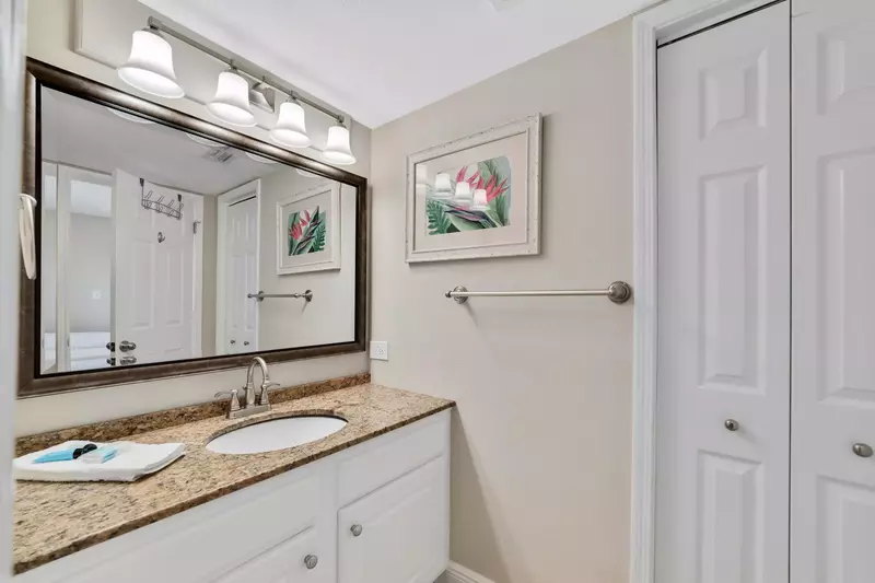 Surfside Shores 1306